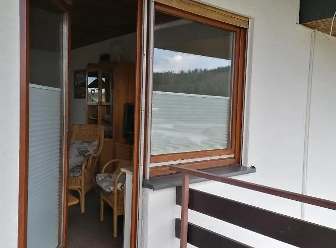 Haus Panoramablick 度假居 梅德巴赫